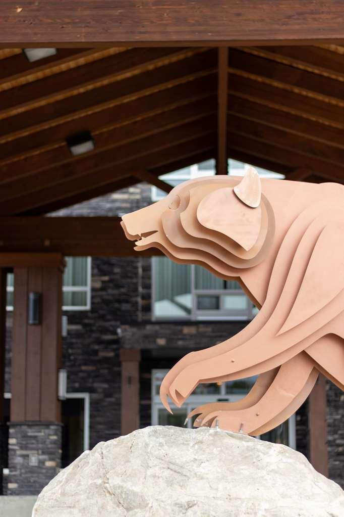 Kanata Whitecourt Amenities photo